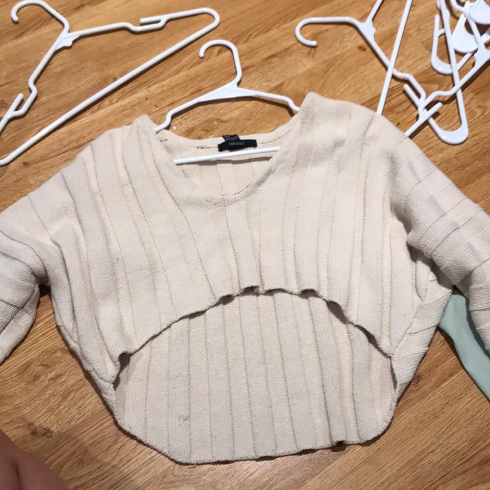 Crop sweater